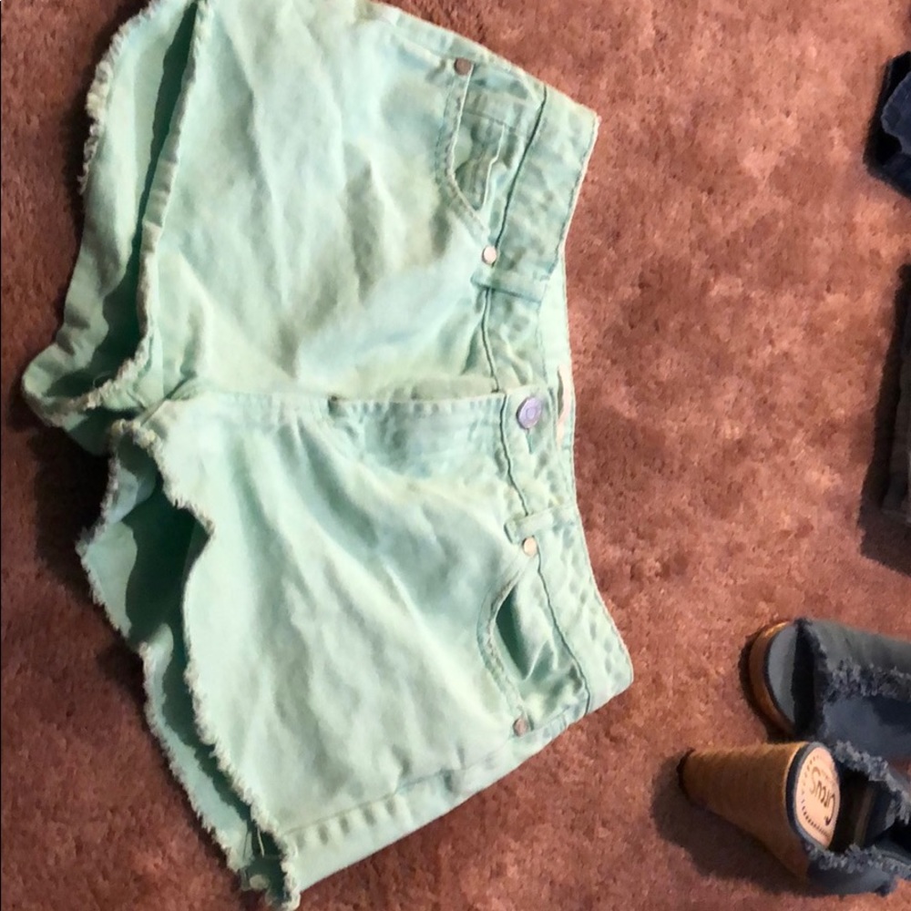 Mint short shorts size 6